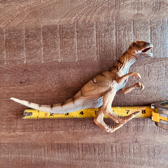 Schleich Allosaurus dinosaur - Picture 6 of 8